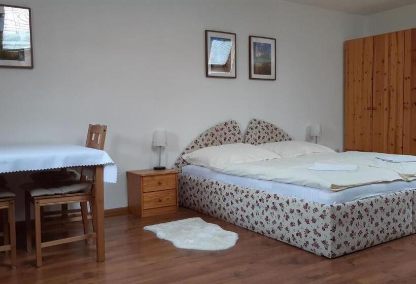 豪华房间, Ubytování U šeniglů