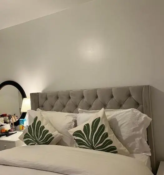 ファミリールーム, Stars Luxury Home