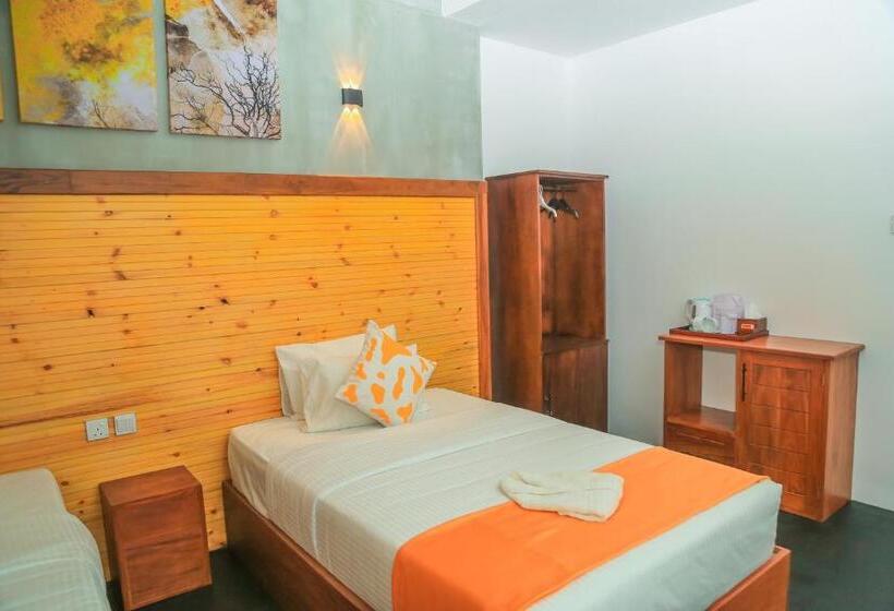 高级三人间, Mount End Hotel Nuwara Eliya