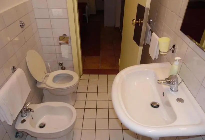 スタンダードトリプルルーム, Agorà Hostel