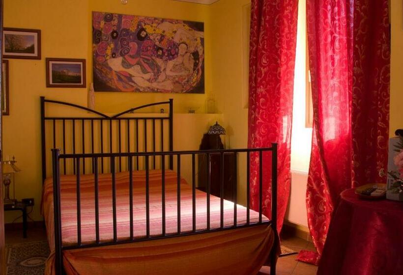 スタンダードトリプルルーム, Arco Dei Nobili