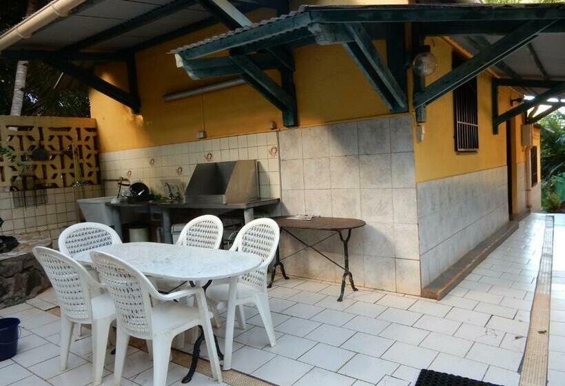 ‫فيلا غرفة نوم واحدة, Sarl Mayoume