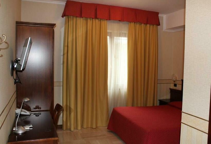 غرفة قياسية, Ai Sette Nani