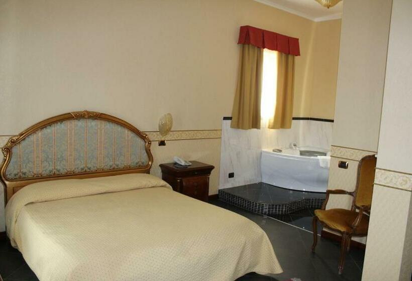 جناح جونيور, Ai Sette Nani