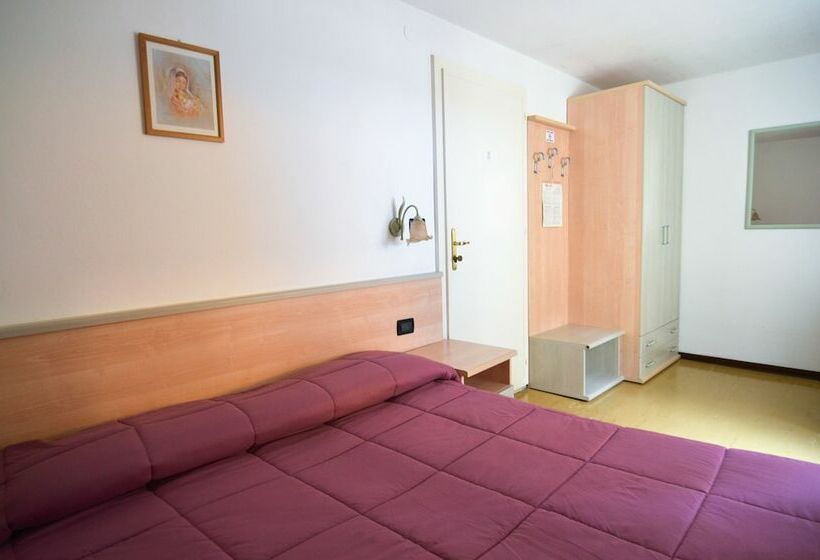 חדר סטנדרט, Albergo Alla Costa