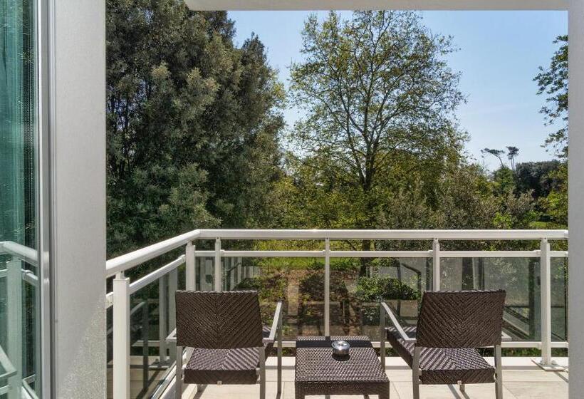 غرفة كلاسيكية, Central Park