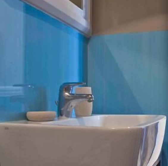 Háromágyas Standard Szoba, Colombo Genova