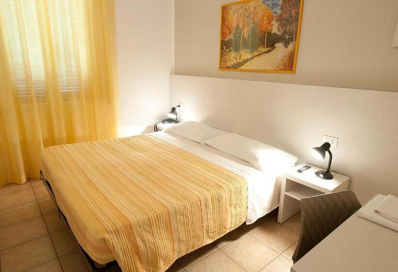 غرفة قياسية, Gardenia