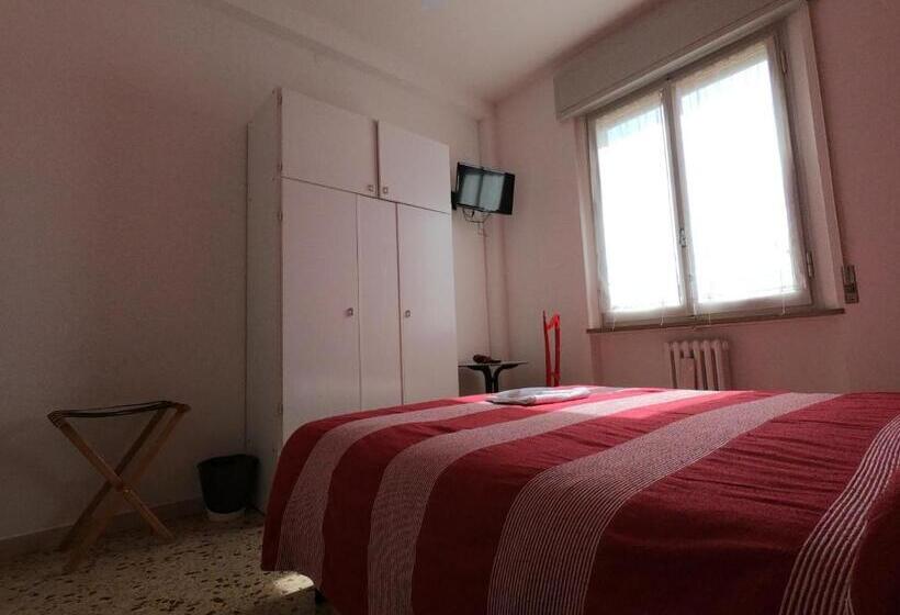 غرفة قياسية مع حمام خارجي, Gardenia