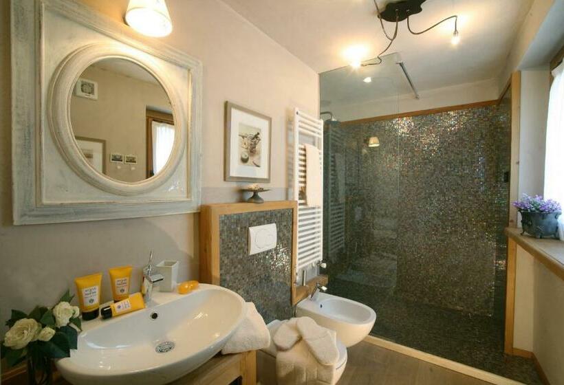 标准间带阳台, Letterario Locanda Collomb