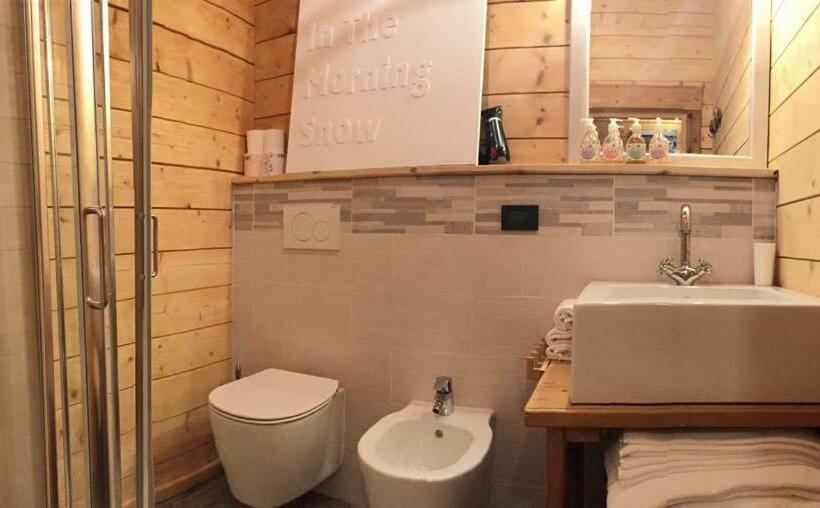 小型套房, Letterario Locanda Collomb