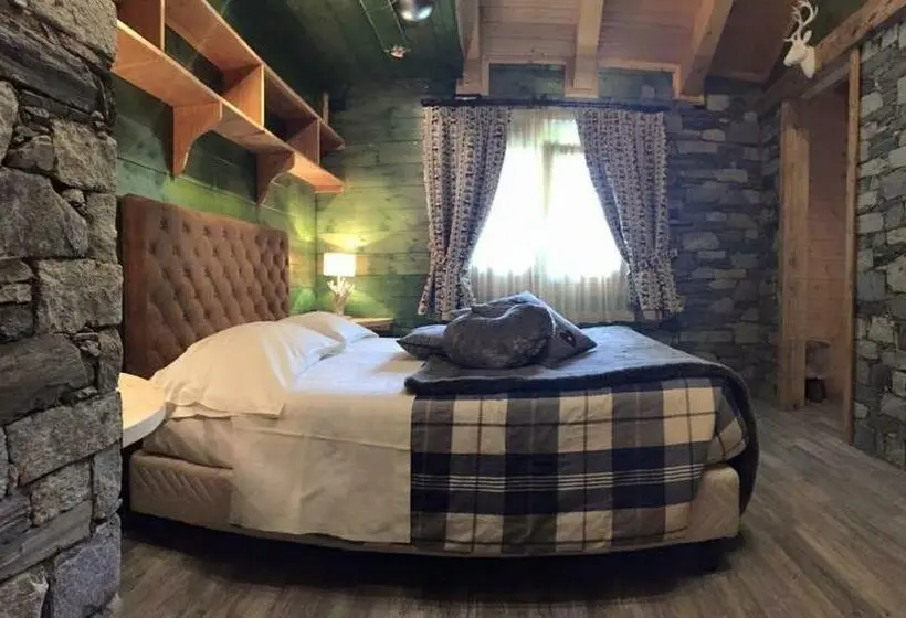 سوییت جونیور, Letterario Locanda Collomb