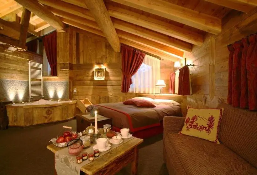 سوئیت با وان آب گرم, Letterario Locanda Collomb