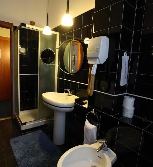 Standard-huone, Lincoln