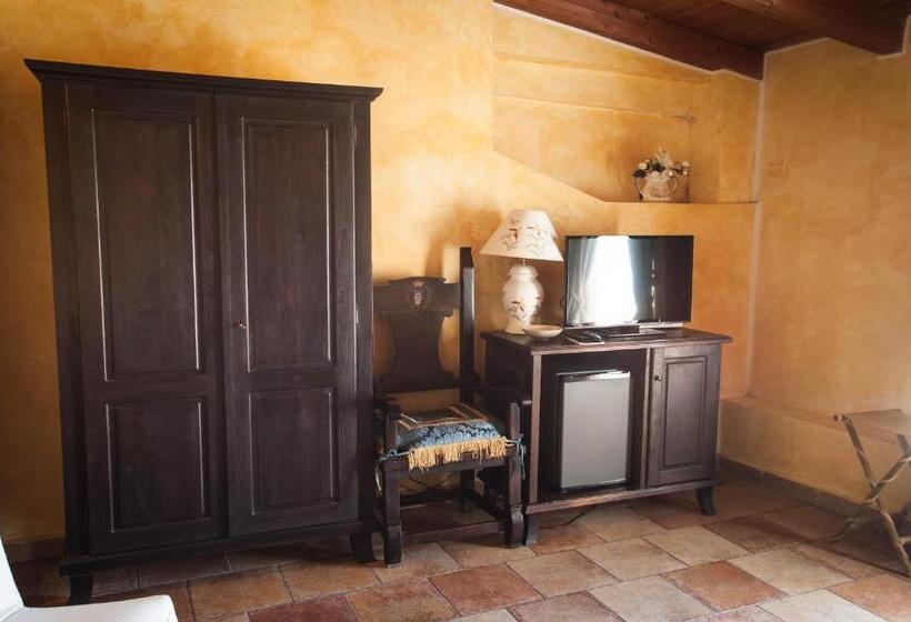 套房, Locanda Dei Baroni