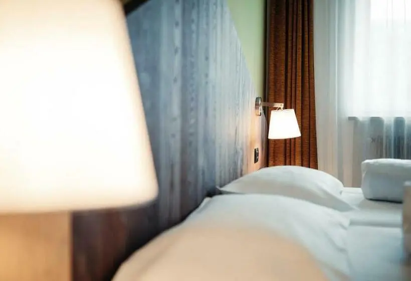 Comfort-huone, Ludwigshof & Luvina