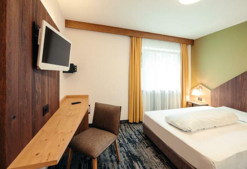 غرفة كلاسيكية مع بلكونة, Ludwigshof & Luvina