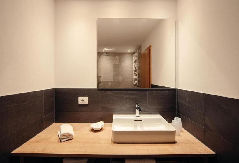 غرفة كمفورت مع بلكونة, Ludwigshof & Luvina