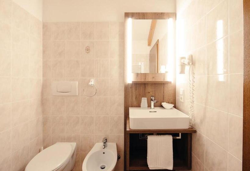 غرفة كمفورت مع بلكونة, Ludwigshof & Luvina