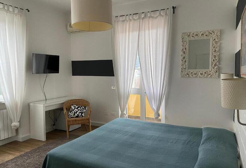 Quarto Deluxe Vista Mar com Sacada, Maison Del Magra