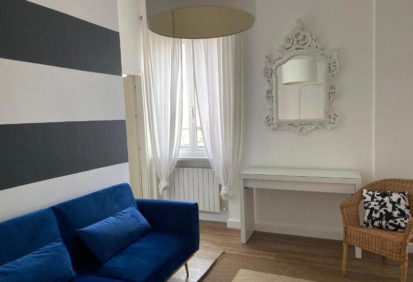 デラックスルーム, Maison Del Magra