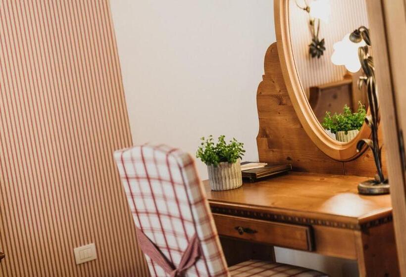 سوییت جونیور لوکس, Mühlbacherhof