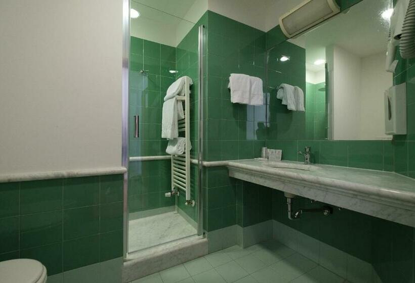 스탠다드 룸, Portavaldera