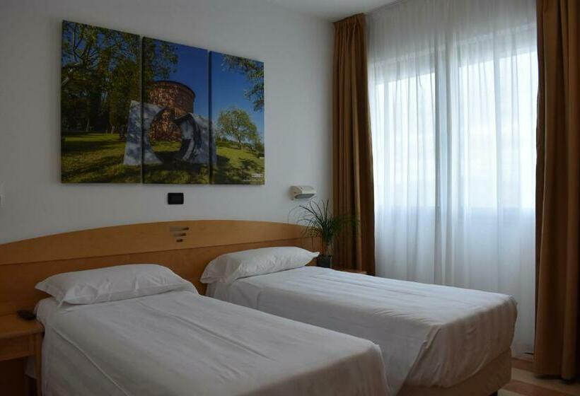 스탠다드 룸, Portavaldera