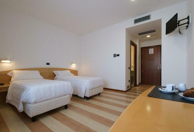 스탠다드 룸, Portavaldera