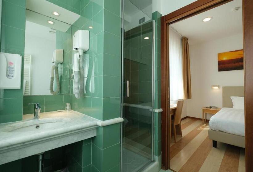 스탠다드 룸, Portavaldera