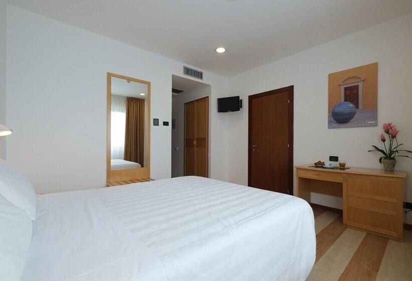 스탠다드 룸, Portavaldera