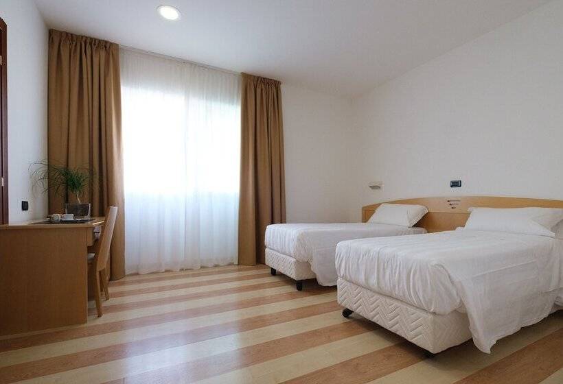 스탠다드 룸, Portavaldera