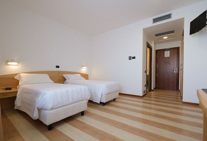 스탠다드 룸, Portavaldera