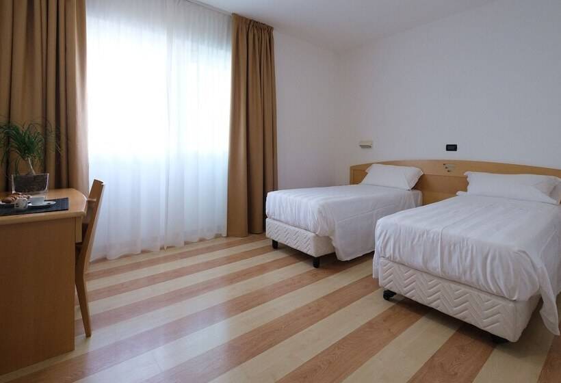 스탠다드 룸, Portavaldera