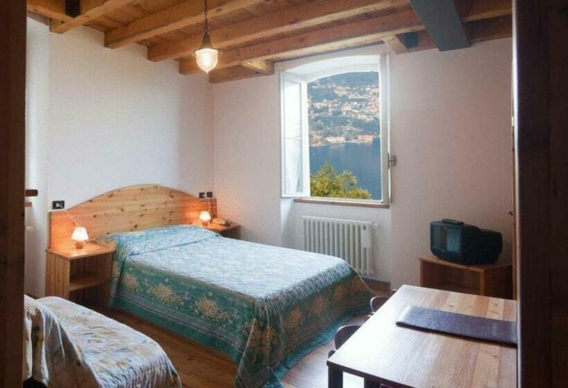 Номер Стандарт Трехместный, Ristorante Hotel Falchetto