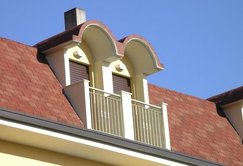 חדר סטנדרט יחיד, Sette E Mezzo