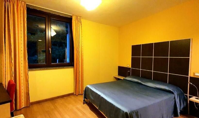 اتاق استاندارد, Sotto Il Cielo