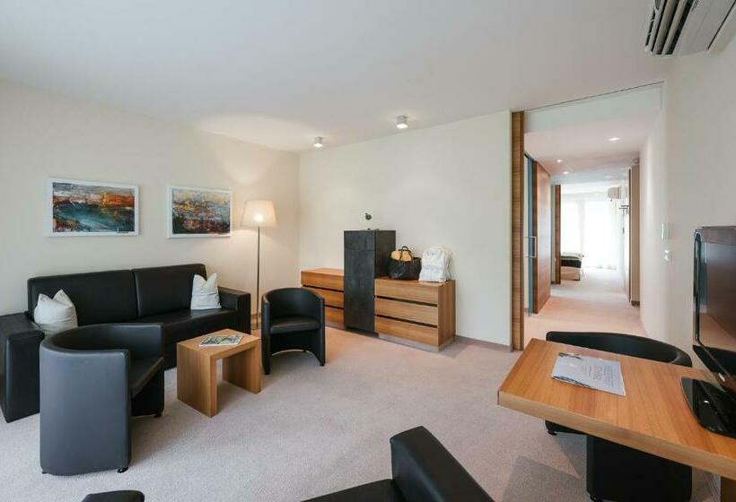 סוויטה, Wiesenhof