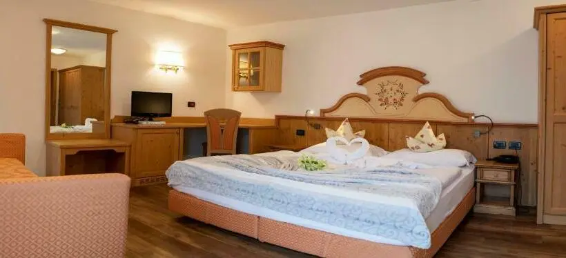 コンフォートルーム, Nature Wellness Hotel Renato