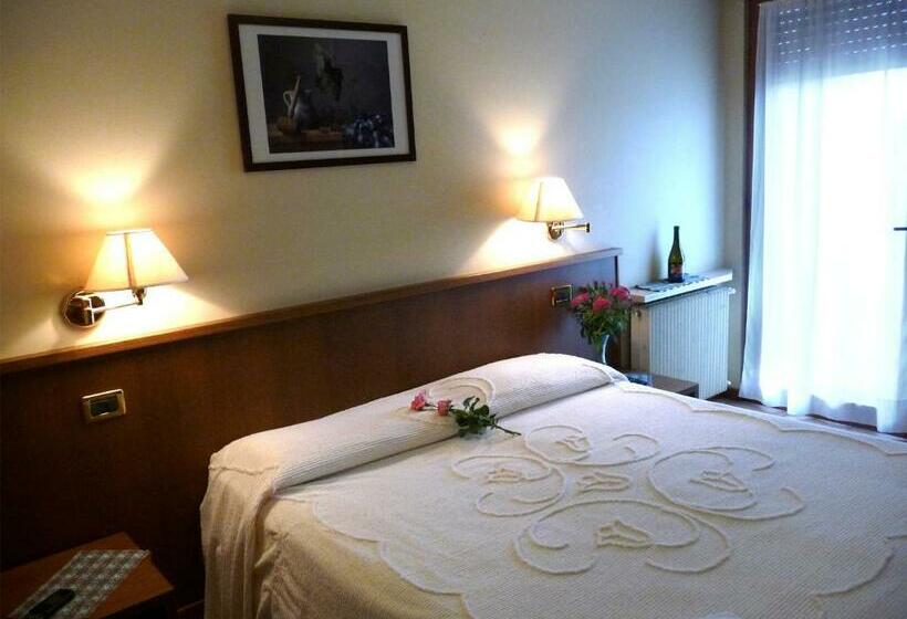 スタンダードシングルルーム, Gelindo Dei Magredi