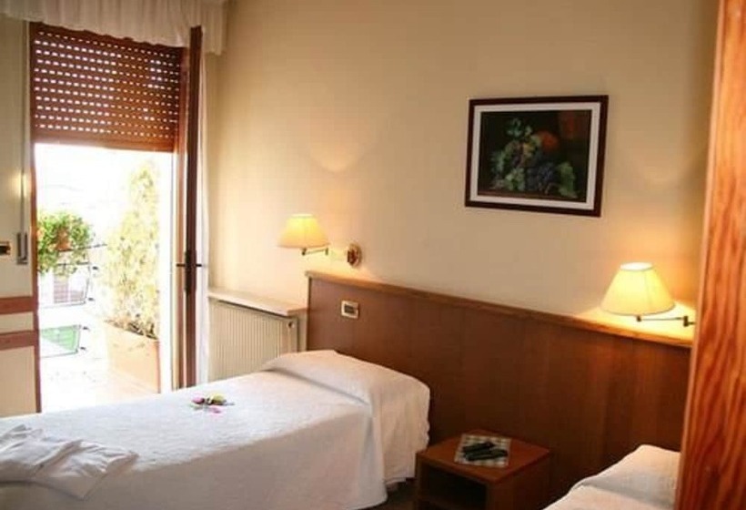 バルコニー付きスタンダードルーム, Gelindo Dei Magredi