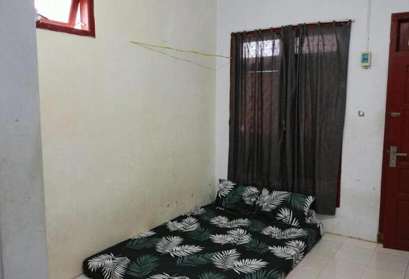 غرفة إقتصادية, Spot On 93712 Vanda Family