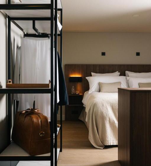 اتاق لوکس, Blink