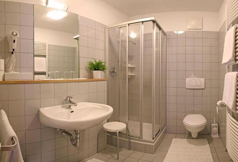 Pokój Standard z Balkonem, Tiroler Kreuz