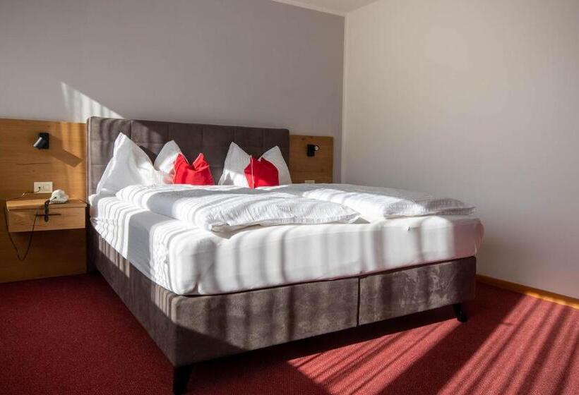 Apartament 1 Sypialnia, Tiroler Kreuz