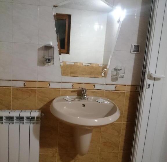 Семейный Номер, Guest House Rosenovi