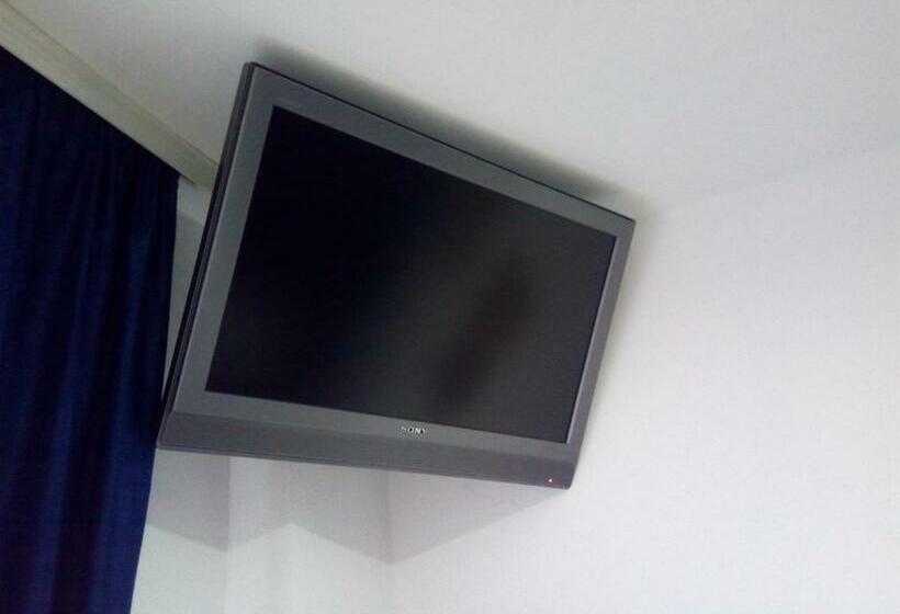 اتاق اکونومی, Honey Home By Kostoski Inn