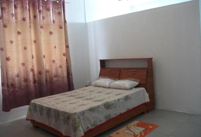 اتاق استاندارد, La Dorade