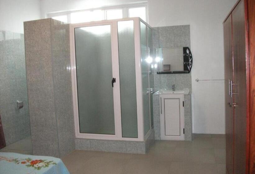 اتاق استاندارد, La Dorade