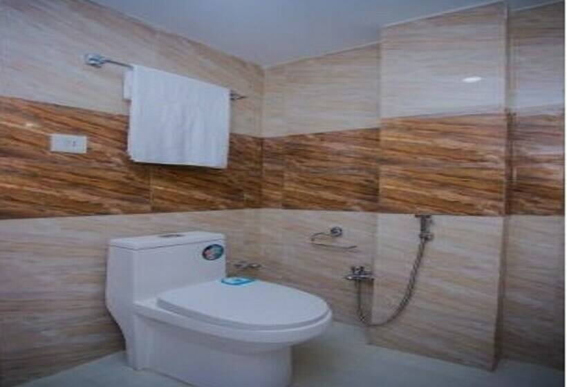 اتاق استاندارد, Shraddha Palace